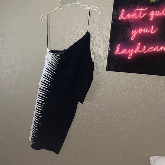 Guess Black Dress - Picture 1 of 6